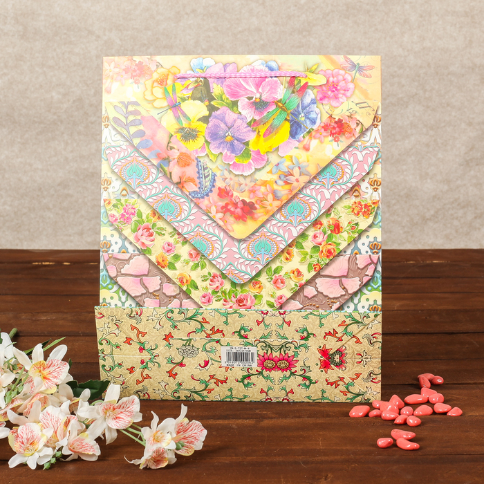 Пакет подарочный "Цветочный орнамент", люкс, МИКС, 26 х 10 х 32 см