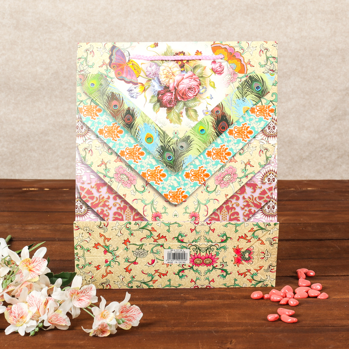Пакет подарочный "Цветочный орнамент", люкс, МИКС, 26 х 10 х 32 см