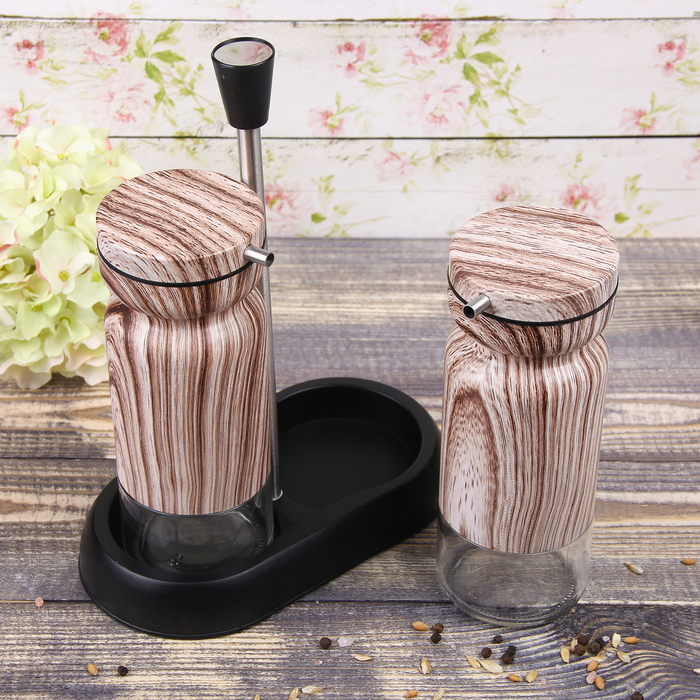 Набор бутылей для соуса и масла 370 мл "Модерн", 2 шт, на подставке, цвет коричнево-белый