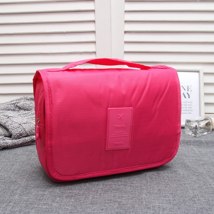 Косметичка дорожная "Путешествие", 2 отдела с карманами на липучке, крючок, цвет малиновый