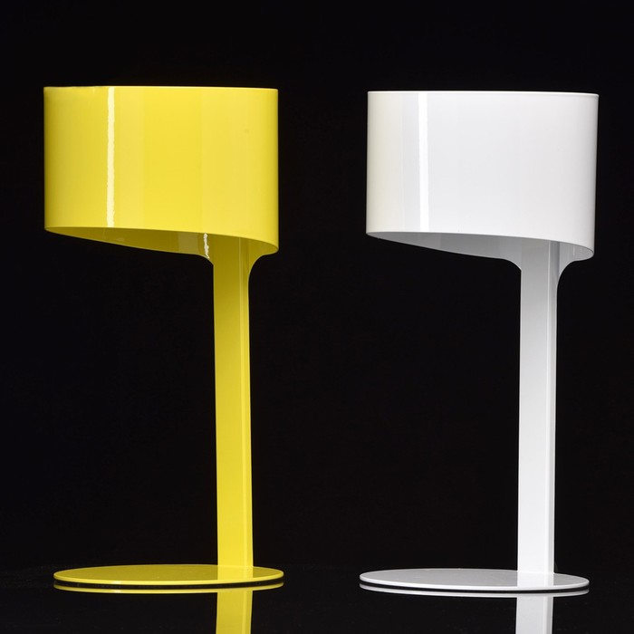 Настольная лампа "Идея" 1x40W E14 желтый 15x15x33см