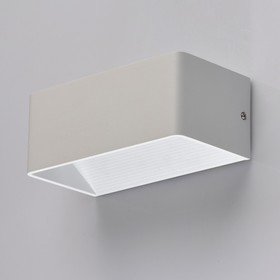

Бра "Котбус" 1x6W LED белый 8x20x10,5см