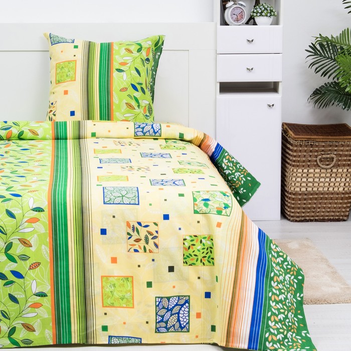 Постельное бельё Экономь и Я 1,5 сп. Листья на зеленом 143х215 ± 5 см, 150х214 ± 5 см, 70х70 ± 5 см - 1 шт, 120 ± 6 гр/м², 100% хл, бязь