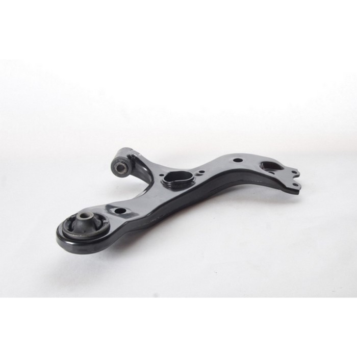 Рычаг подвески AKITAKA 0124-011