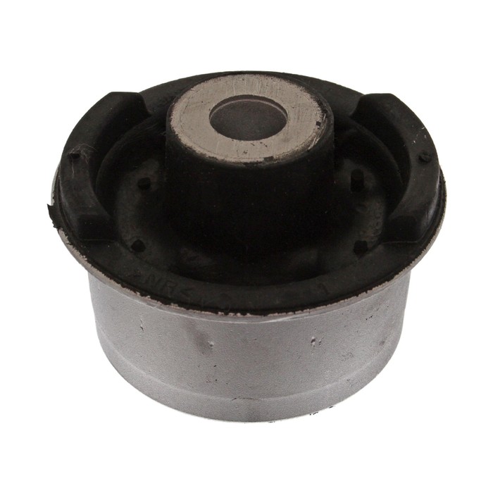 Сайлентблок рычага SWAG 10918073