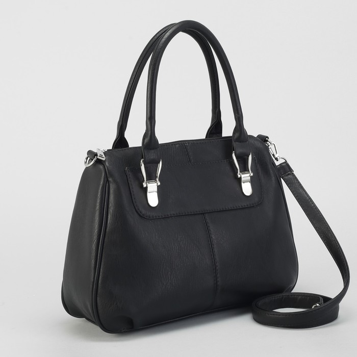 Сумка женская, отдел на молнии, наружный карман, длинный ремень, цвет чёрный