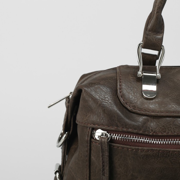 Сумка женская, отдел на молнии, наружный карман, длинный ремень, цвет коричневый