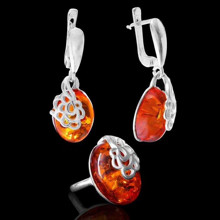 Гарнитур посеребрение 2 предмета: серьги, кольцо "Янтарь" цветочек, коричневый, 18 размер