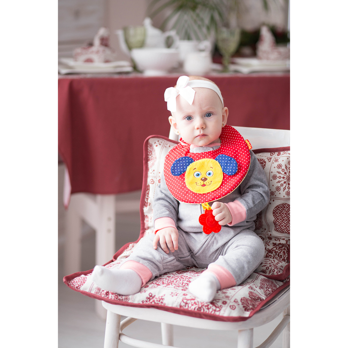 Слюнявчик «Собачка» с прорезывателем