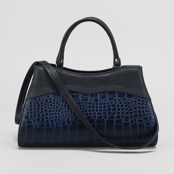 Сумка женская, отдел на молнии, наружный карман, длинный ремень, крокодил, цвет ярко-синий