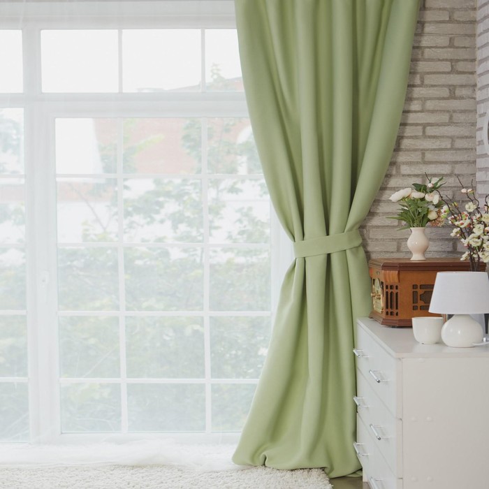 Штора портьерная "Этель", 135х250 см, 215 г/м², цвет зелёный, блэкаут, 100% п/э