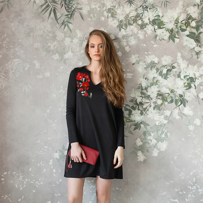 Платье женское "Venezia", цвет чёрный, р-р 42, рост 168