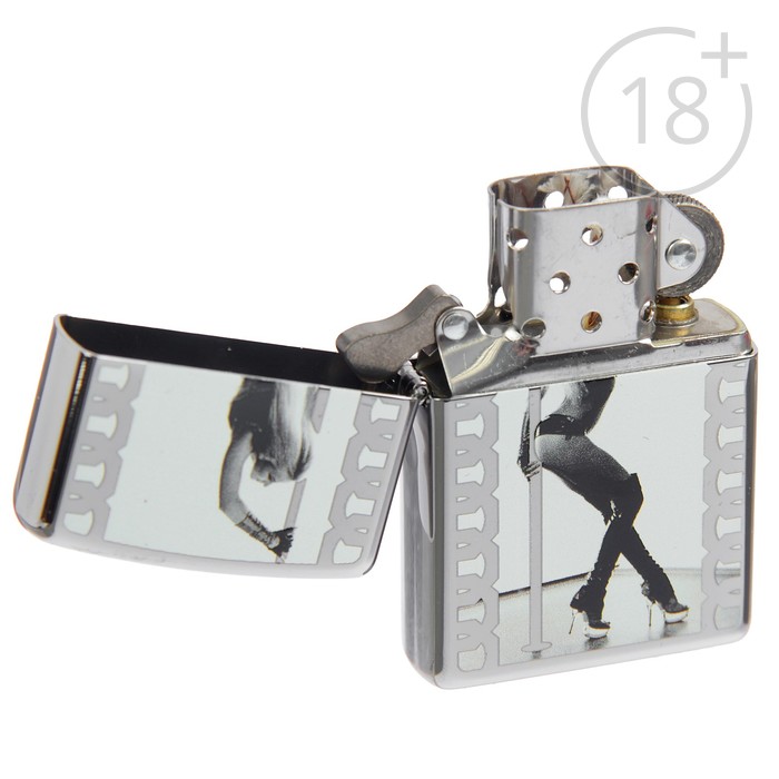 Зажигалка ZIPPO 28448 Classic с покрытием High Polish Chrome