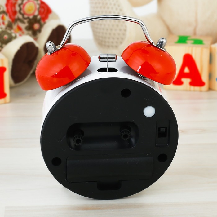 Часы будильник "Люблю тебя", d=8 см