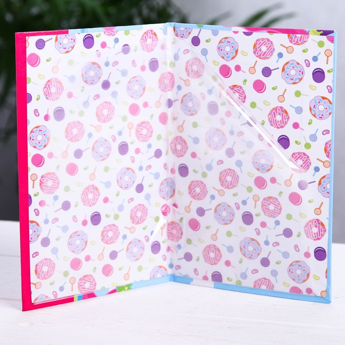 Папка для медицинского полиса "Гадкий Я"