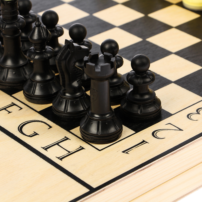 Настольная игра 3 в 1 "Готика": шашки, нарды, шахматы (доска дерево 60х60 см)