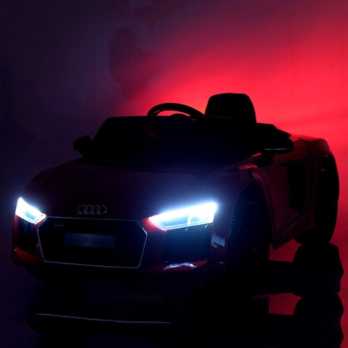 Электромобиль AUDI R8 Spyder, EVA колёса, кожаное сидение, цвет красный глянец
