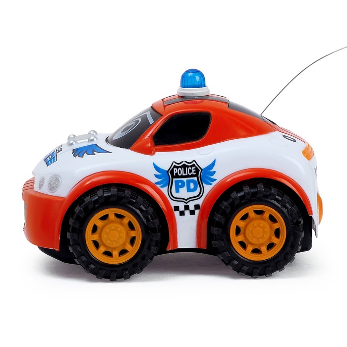 Машина радиоуправляемая "Полицейский патруль", работает от батареек, свет и звук