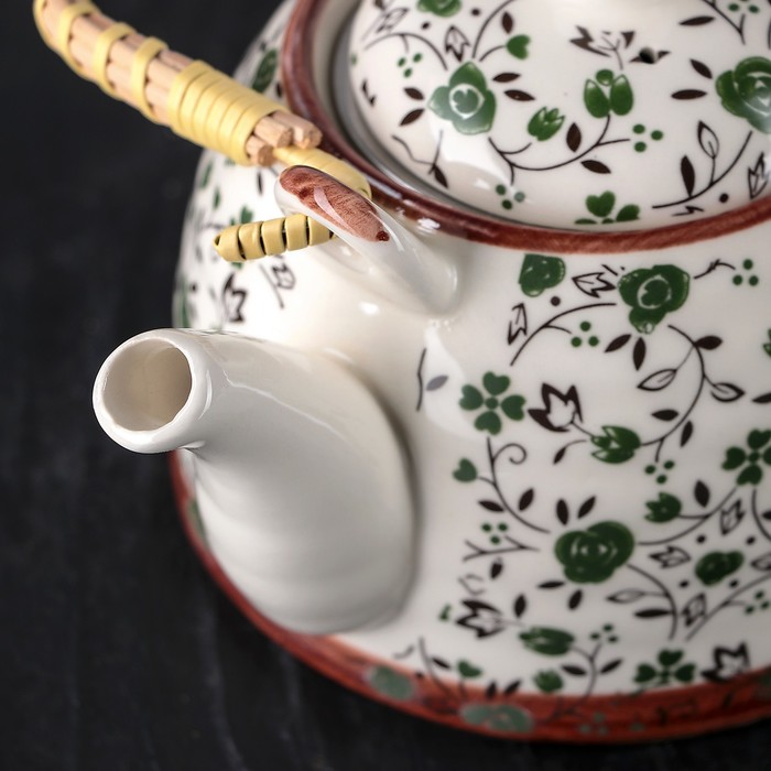 Чайник заварочный 600 мл "Цветочный узор", цвет зеленый