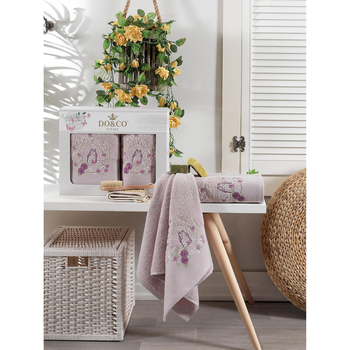 КМП в коробке DO&amp;CO  махр. 50х90/70х140 2 пр. DALİA лиловый , хлопок,  440г/м2