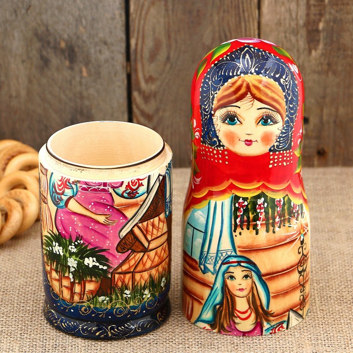 Штоф «Матрёшка», красный платок, сказка, 0,5 л, 33 см