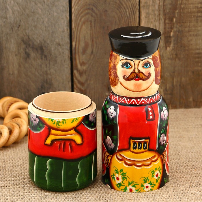 Штоф «Купец с самоваром», чёрная кепка, 0,5 л, 33 см