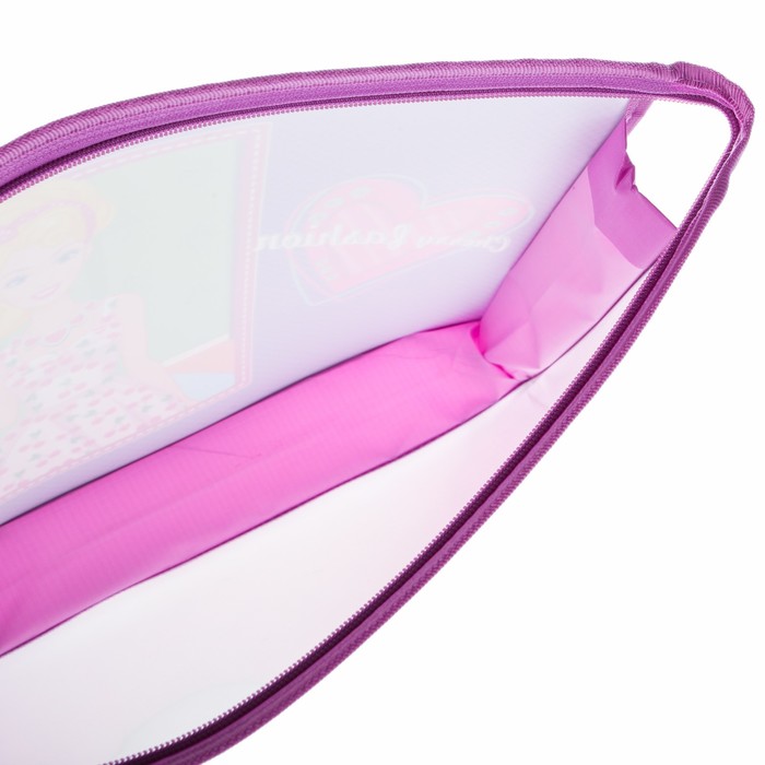 Папка для тетрадей А4, молния сверху, пластиковая «Модная красотка»