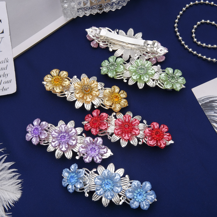 Заколка-автомат "Астра", три цветка, микс