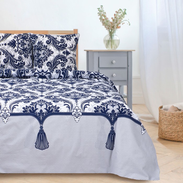 Постельное бельё "Этель" 2 сп Дамаск (вид 3) 175*215 см, 200*220 см, 70*70 см - 2 шт, поплин 125 г/м2