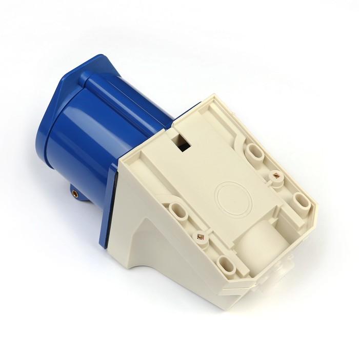 Розетка 123 стационарная 2Р+РЕ 32А 220В IP44 TDM