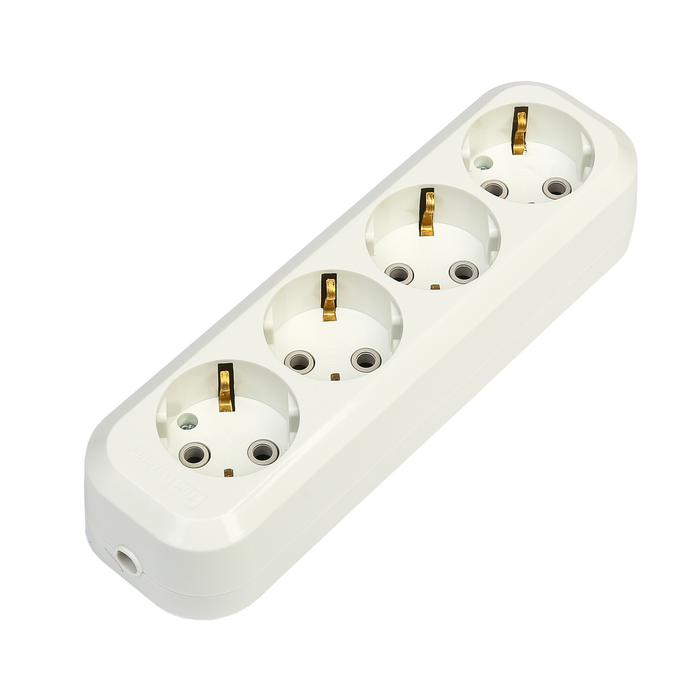 Колодка розеточная 4 гнезда 2П+3 16А 250В белая TDM