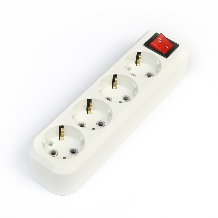 Колодка розеточная 4 гнезда 2П+3 c выключателем 16А 250В белая TDM