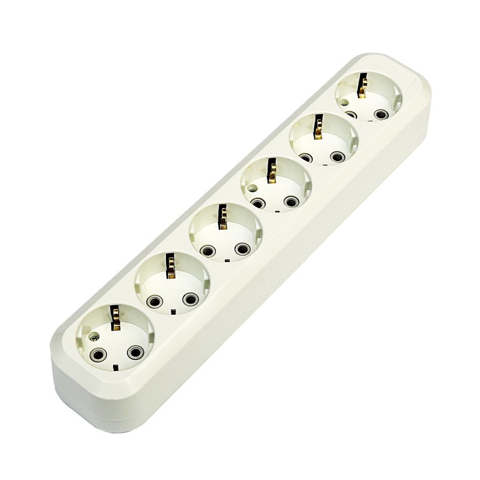 Колодка розеточная 6 гнезд 2П+З 16А 250В белая TDM