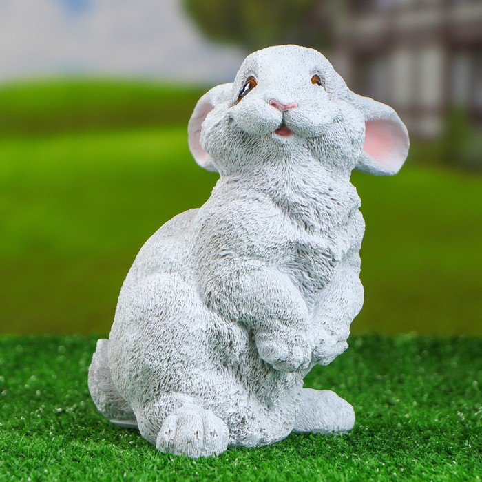 Садовая фигура "Зайчик на задних лапках" 19*17*15 см