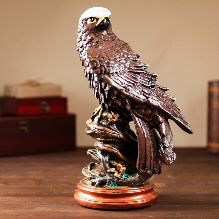 Садовая фигура "Сокол", огромная, 46 см