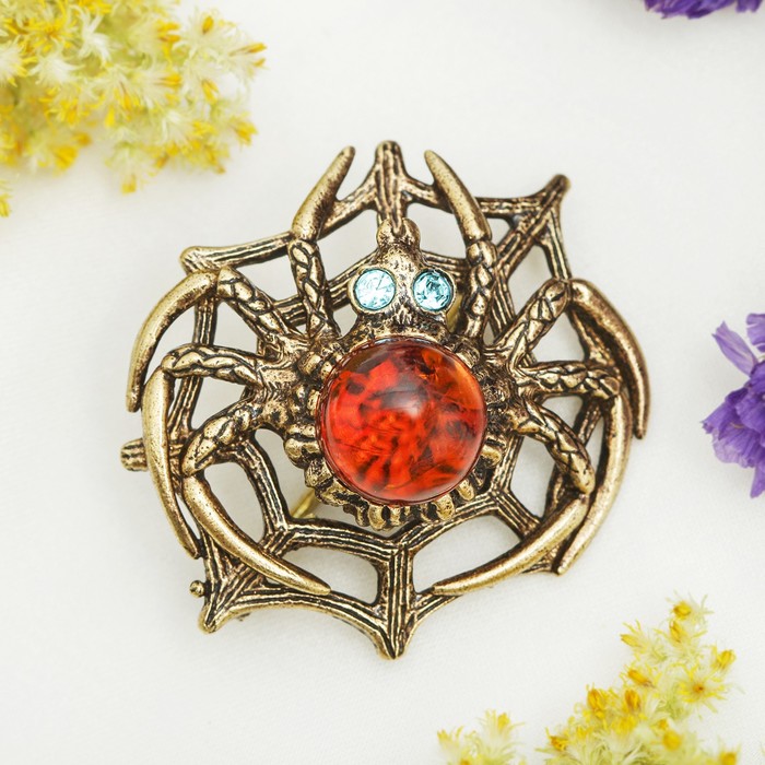 Брошь "Янтарь" паук в логове в бронзе