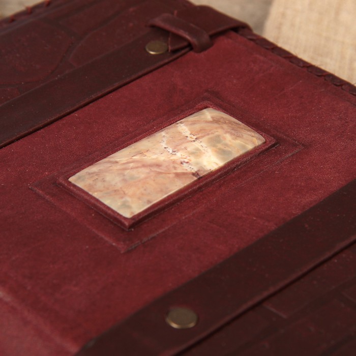 Ежедневник "Малый" с шедеврами зодчества 12х16,5 см, натур. кожа, яшма