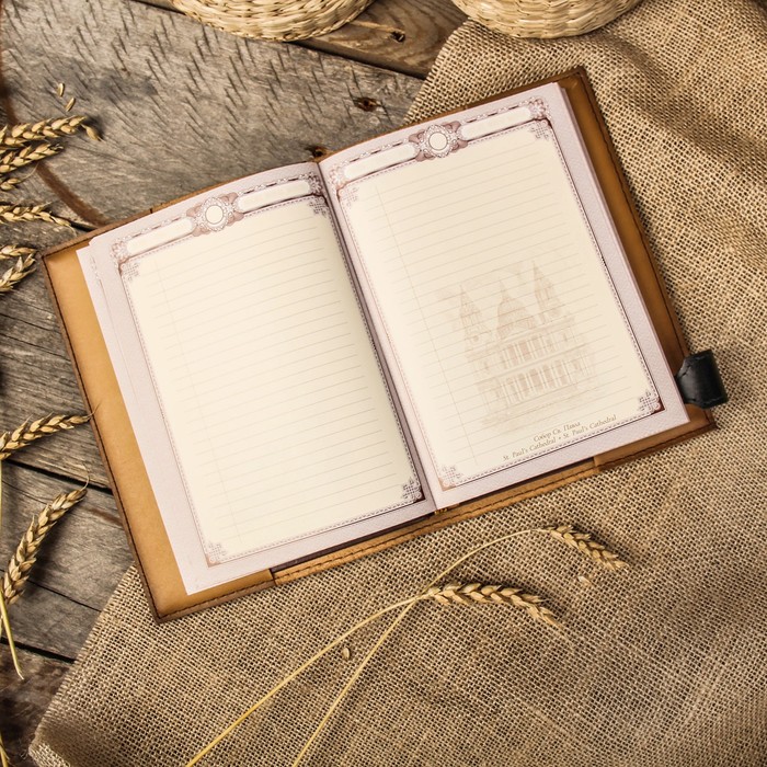 Ежедневник «Герб» с шедеврами зодчества (с заклёпками), 16,5х22 см, натур.кожа