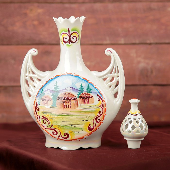 Штоф винный "Торсык" природа Казахстана, фарфор, ручная работа