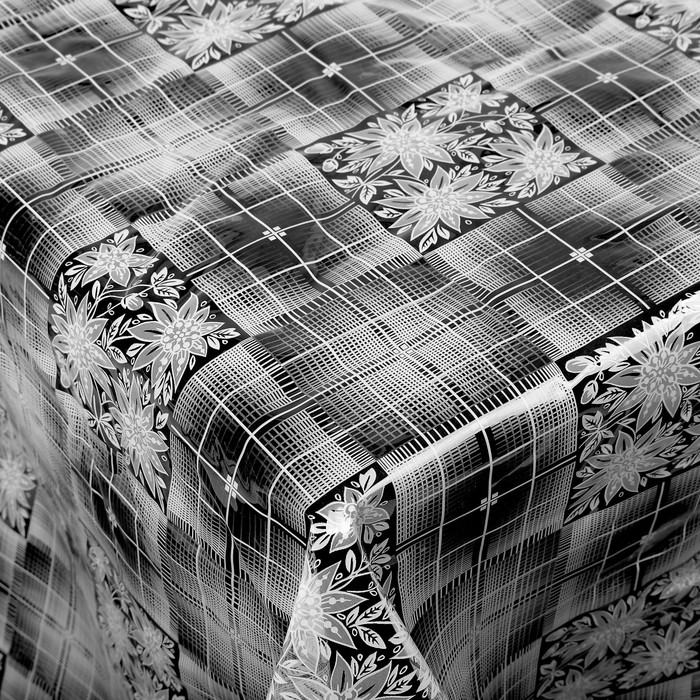 Скатерть "Ажурная " 110х132 см МИКС