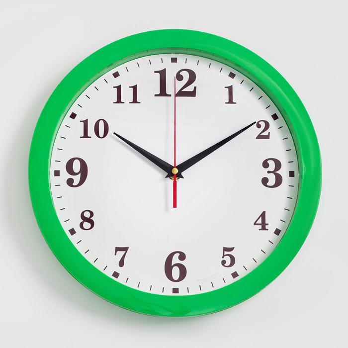 фото Часы "классика" настенные, арабские цифры, зелёный обод, 28х28 см соломон