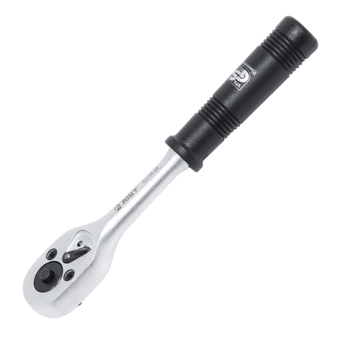 Трещотка AIST, 1/4", пластиковая рукоядка, L= 15,5 см, 24 зуба