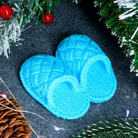 

Фигурное мыло "Символ года: Вязаные тапочки" 103гр, 9х10х3см