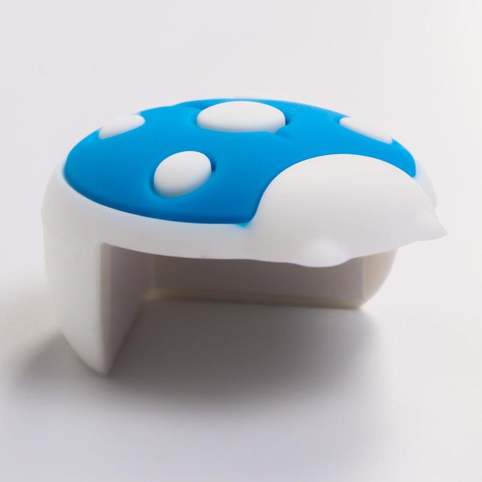 Набор накладок на углы «Божьи коровки», 2 шт., цвет голубой