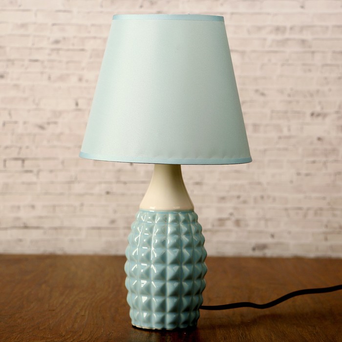 Лампа настольная с абажуром "Грани" светло-голубая 220V 40 Вт E14