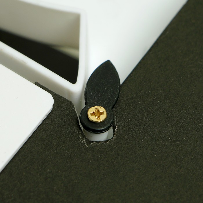 Часы настенные хайтек+4 фоторамки LOVE (фото 10х15-3шт сердце 9х10-1шт) 57*31см микс