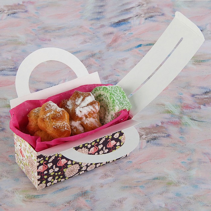 Коробка для сладостей "Белые хризантемы", 12 х 5.5 х 5.5 см