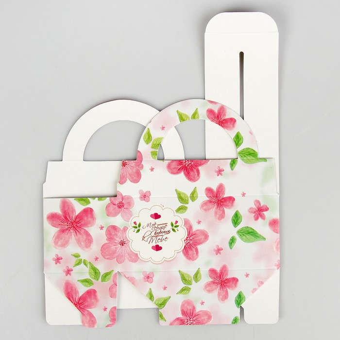 Коробка для сладостей "Любовь в моем сердце", 12 х 5.5 х 5.5 см