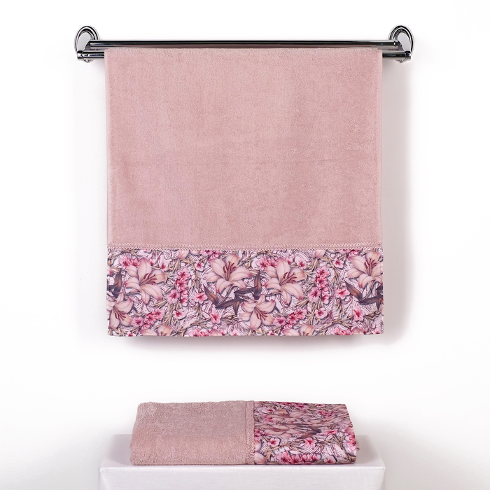 Комплект махровых полотенец "Лилии" 70х130см, 45х90см, роз, 390г/м2 хлопок.100%