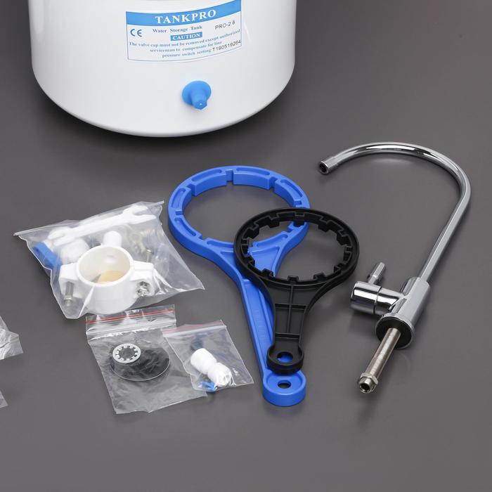 Система для фильтрации воды Барьер Профи. Осмо 100 Boost М